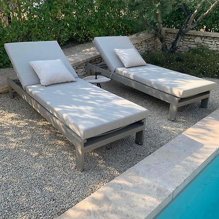 Le Cabanon De Livia Avec Piscine Privee Βίλα Cucuron Εξωτερικό φωτογραφία