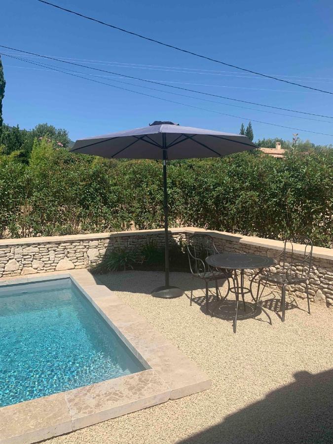 Le Cabanon De Livia Avec Piscine Privee Βίλα Cucuron Εξωτερικό φωτογραφία