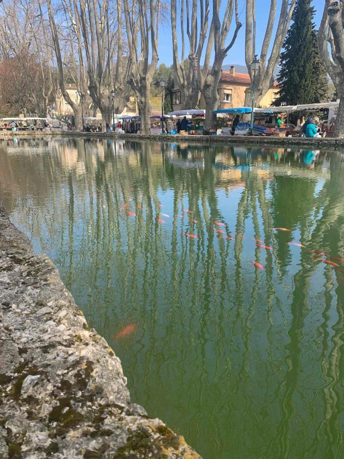 Le Cabanon De Livia Avec Piscine Privee Βίλα Cucuron Εξωτερικό φωτογραφία