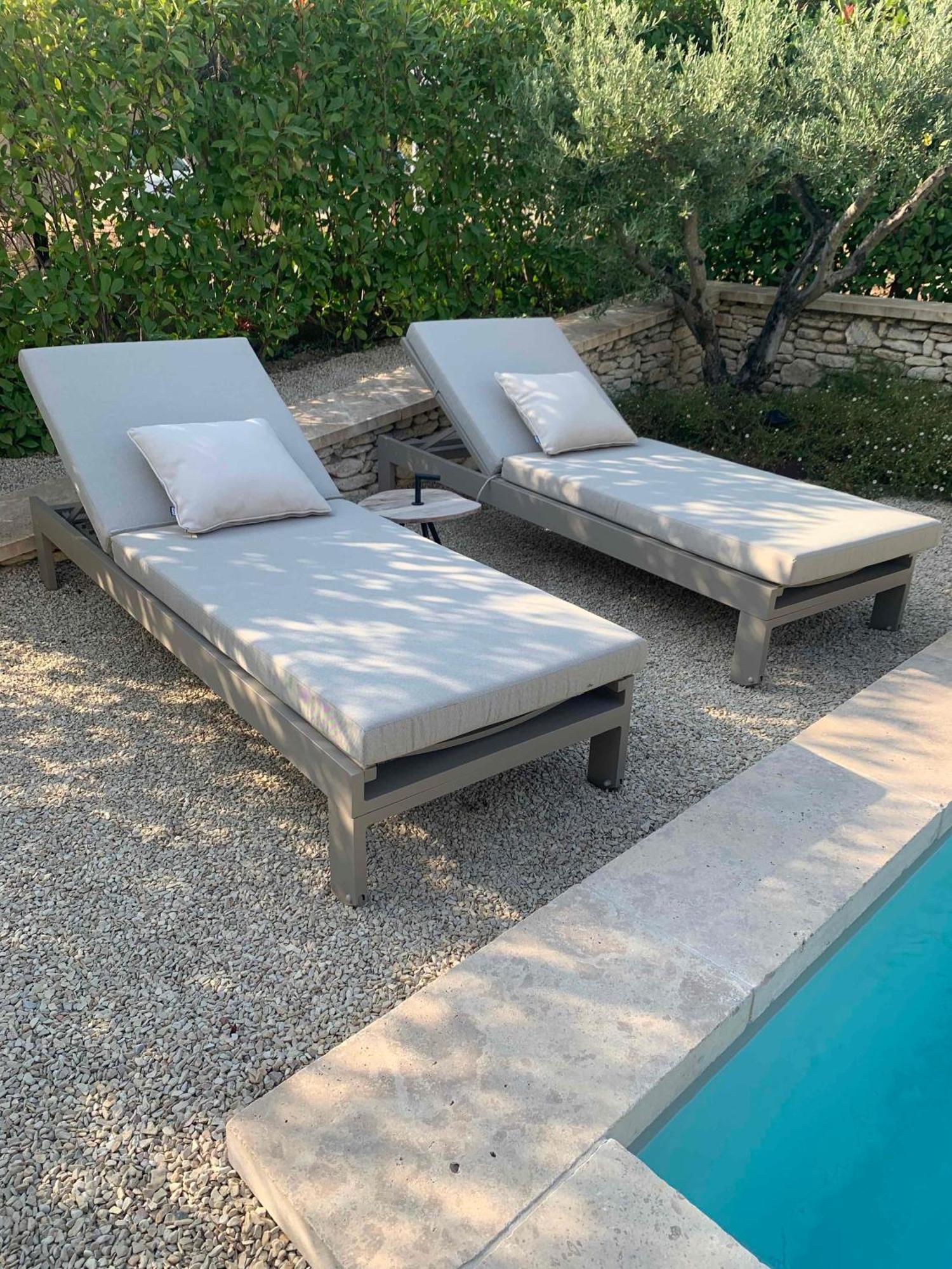 Le Cabanon De Livia Avec Piscine Privee Βίλα Cucuron Εξωτερικό φωτογραφία